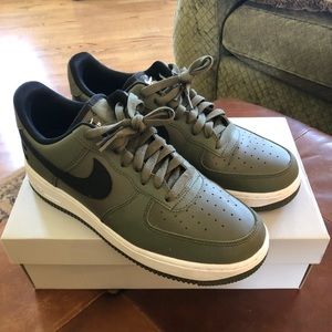 Nike Air Force 1 ‘07 Twilight Marsh- Black White Mens Size 8/ Women’s Size 9.5